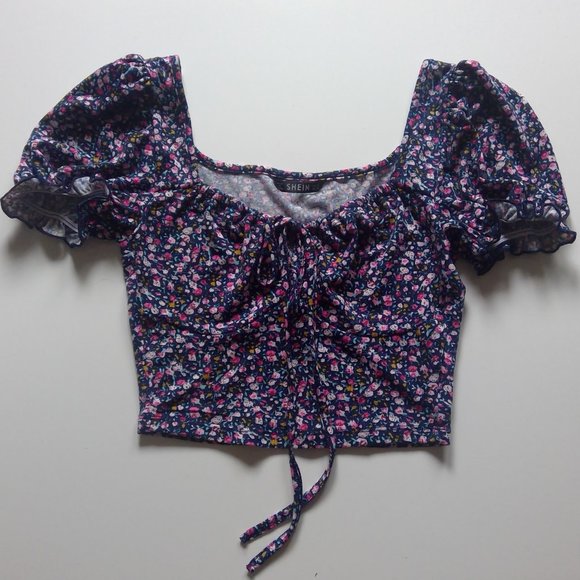 NWOT Shein floral top - Picture 2 of 3